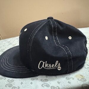 Aksels Black Baseball Cap